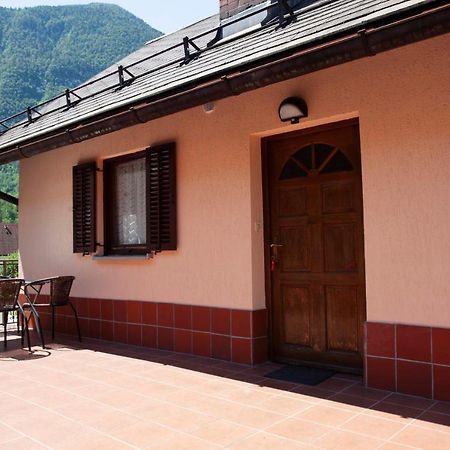 Apartma Lesjak 1 Bovec Buitenkant foto