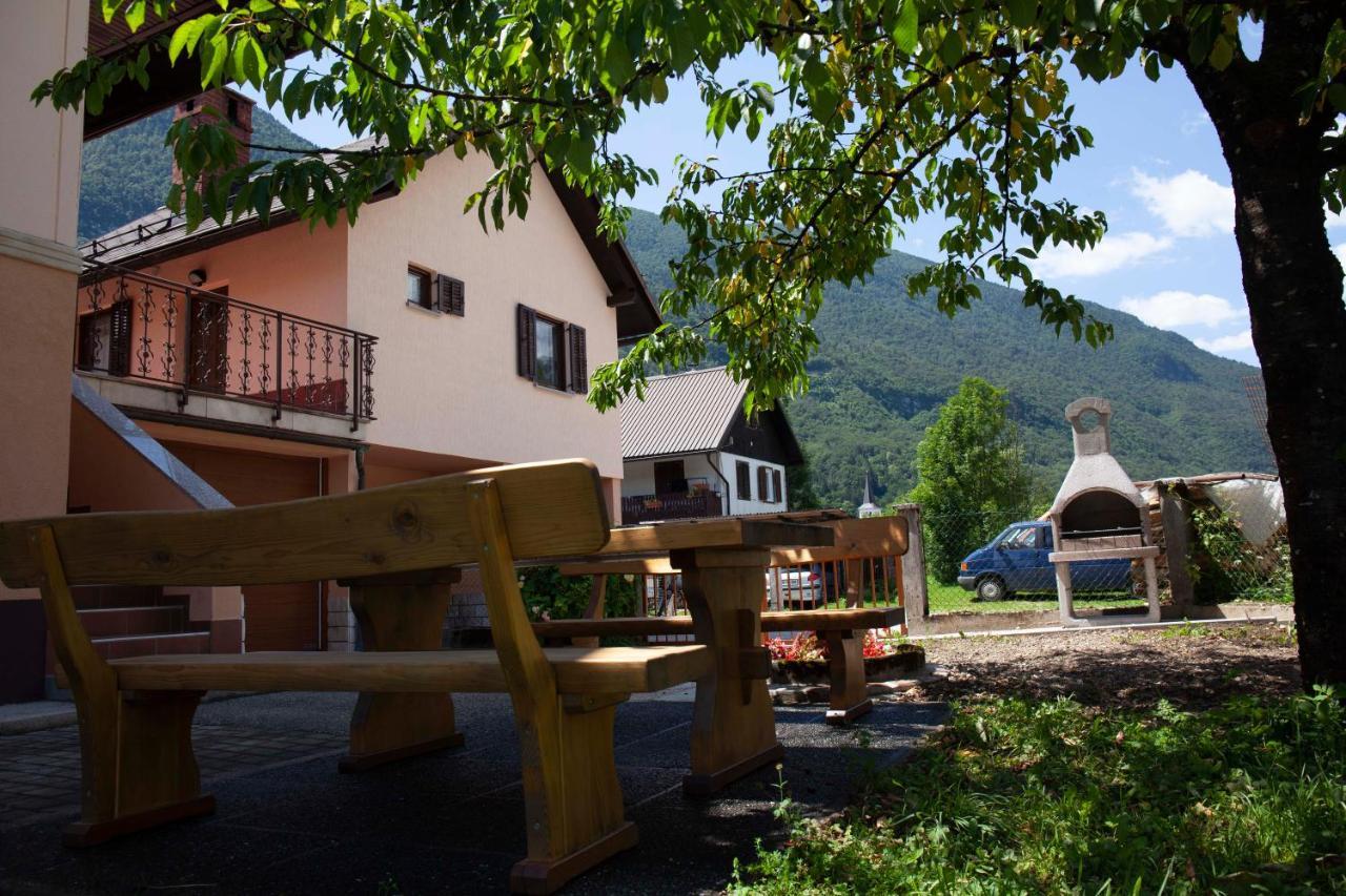 Apartma Lesjak 1 Bovec Buitenkant foto